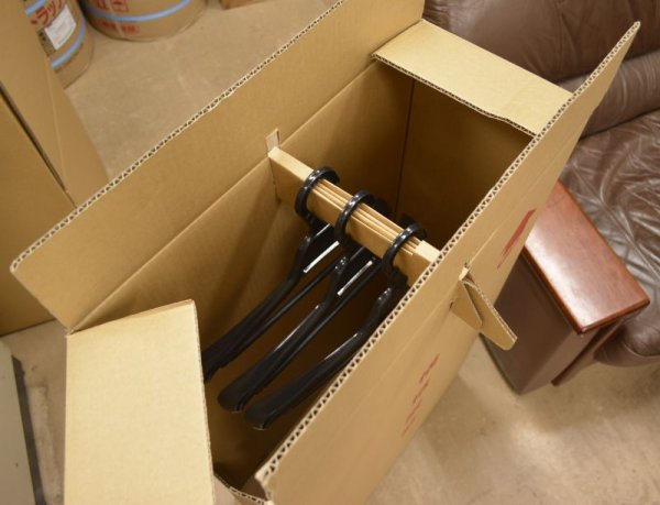画像5: 引越・保管用ハンガー吊ダンボール箱（3~4着） 520×225×907mm 「10セット」
