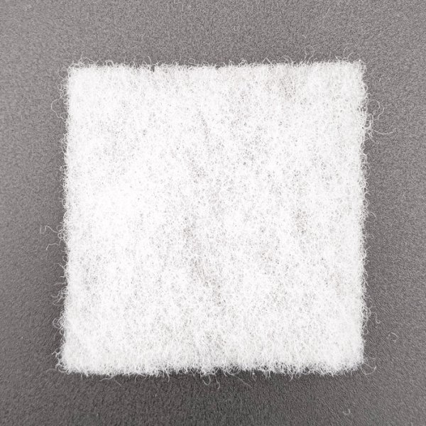 画像3: 送料無料・合繊綿 60×60mm「100枚・300枚」クッション材 (3)