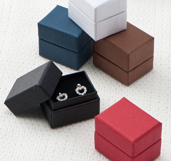 画像2: 送料無料・アクセサリー用ギフト箱 PC-601 外寸:32×25×28mm リング、ピアス用「20個」全5色 (2)