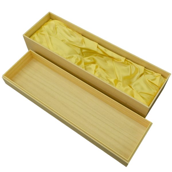 木箱風紙箱 布貼り